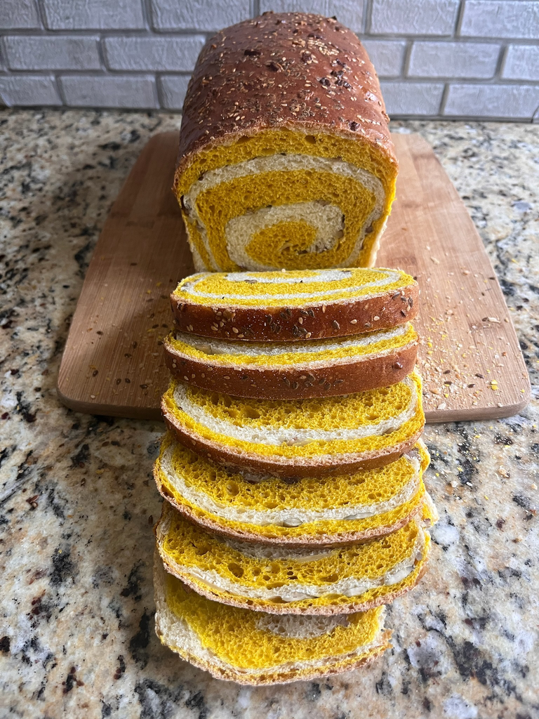 Pan de caja Marmoleado Cúrcuma