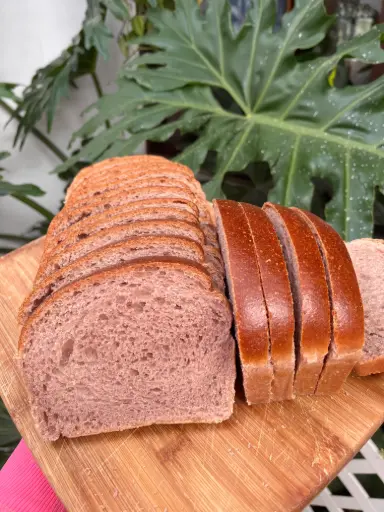 Pan de caja vino tinto